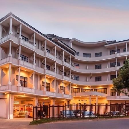 Devon Hotel Kandy Eksteriør billede