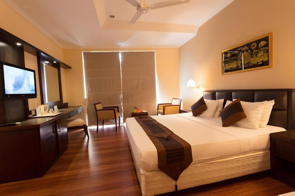 Devon Hotel Kandy Eksteriør billede