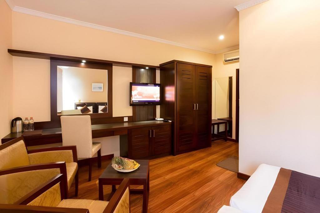 Devon Hotel Kandy Eksteriør billede