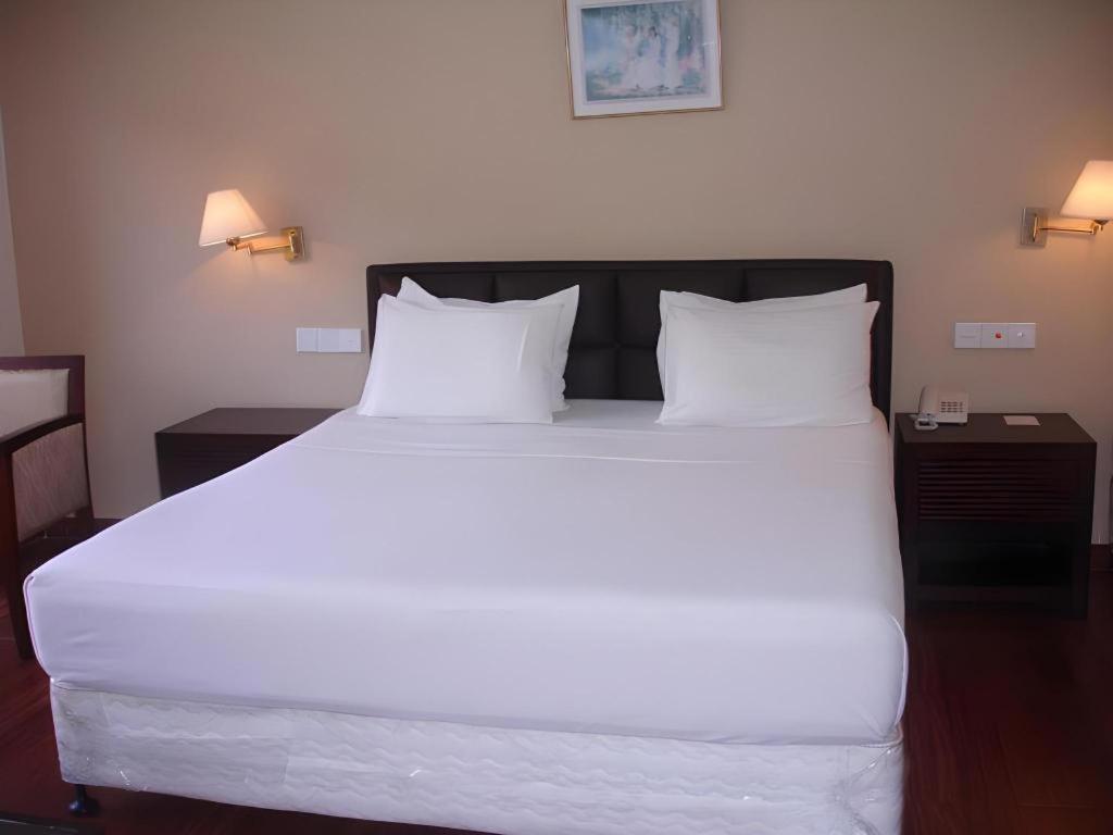 Devon Hotel Kandy Eksteriør billede