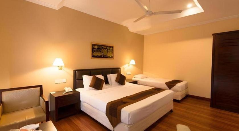 Devon Hotel Kandy Eksteriør billede