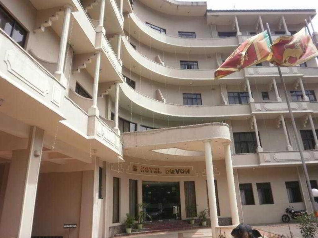 Devon Hotel Kandy Eksteriør billede