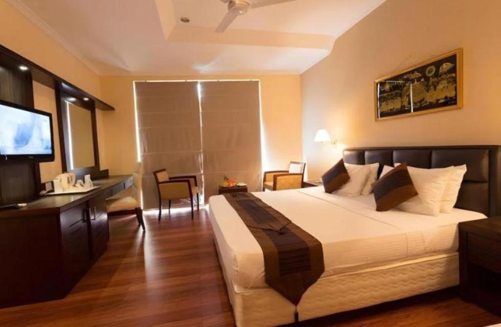 Devon Hotel Kandy Eksteriør billede